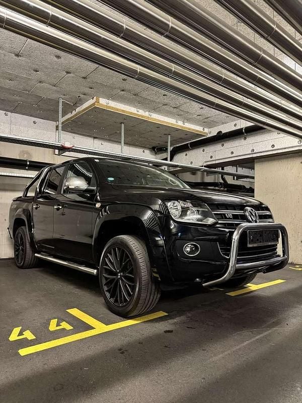 Schwarz Gebraucht 2012 VW Amarok Highline Abholung | € 25.000 - Bild 1/4