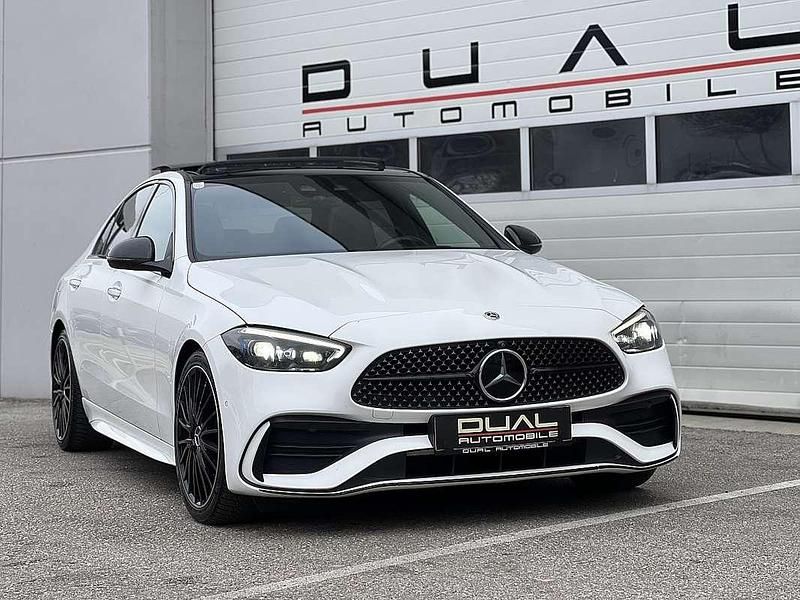 Gebraucht Mercedes C200 AMG line 163 PS (119 kW) 2022 Weiß Limousine