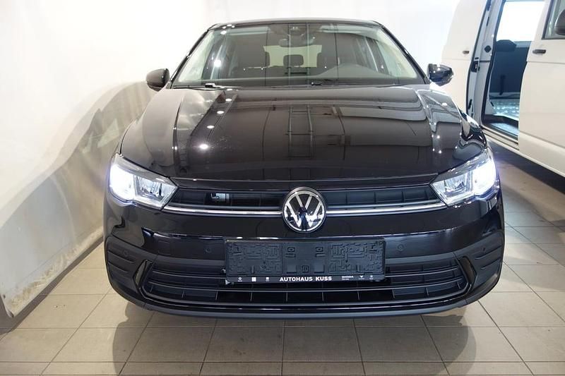 Gebraucht VW Polo 95 PS (69 kW) 2025 Schwarz  metallicperleffektno Limousine