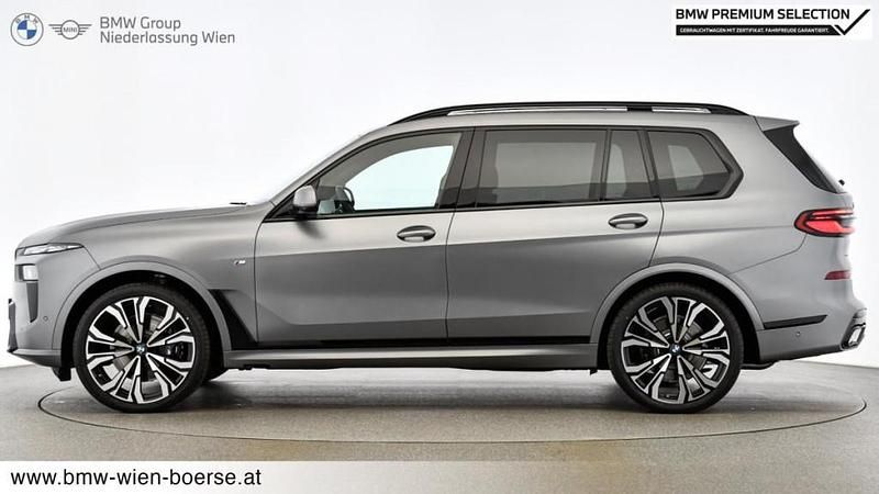 Gebraucht BMW X7 Efficient Dynamics 340 PS (250 kW) 2025 Grau SUV