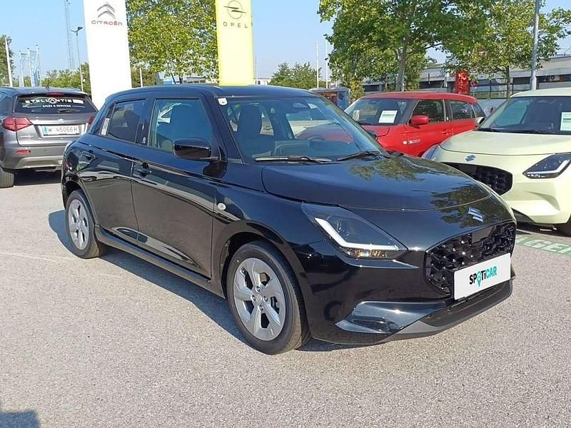 Gebraucht Suzuki Swift 83 PS (61 kW) 2025 Schwarz Kleinwagen