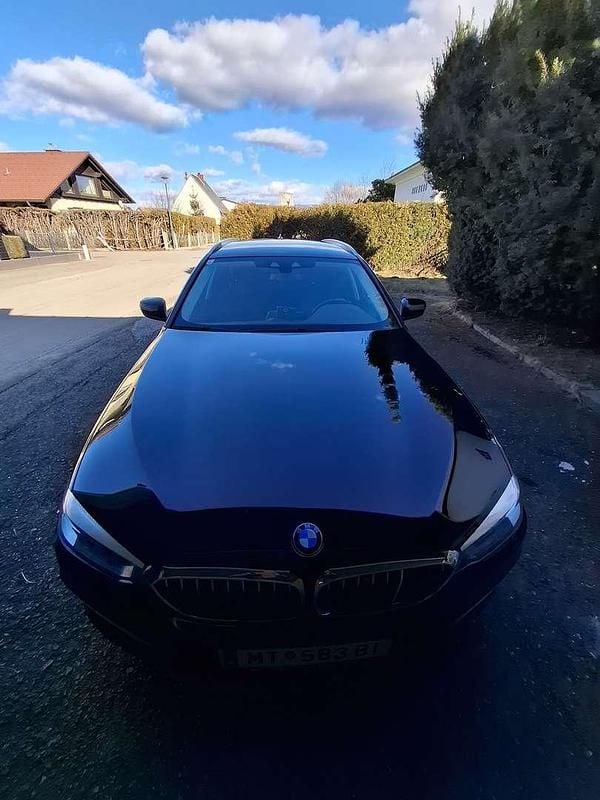 Gebraucht BMW 530 265 PS (194 kW) 2018 Schwarz Kombi