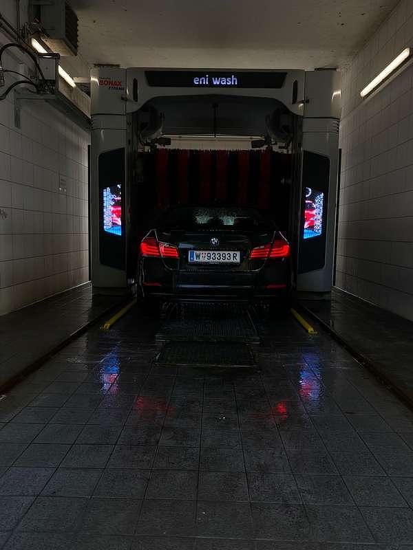 Gebraucht BMW 520 184 PS (135 kW) 2011 Limousine