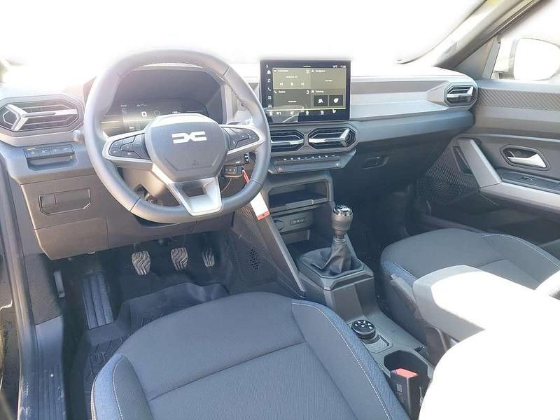 Neu Dacia Duster Expression 131 PS (96 kW) 2025 Schwarz SUV