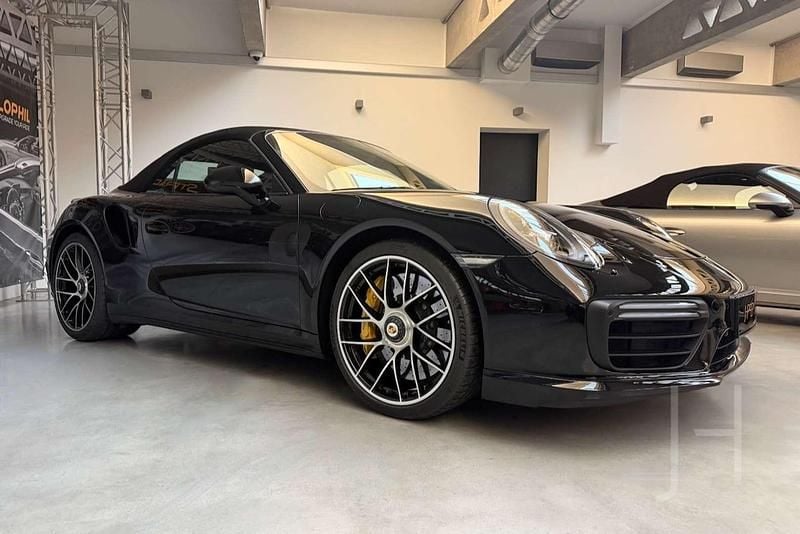 Gebraucht Porsche 911 Turbo S Cabriolet 581 PS (427 kW) 2016 Schwarz Cabrio