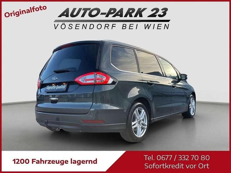 Gebraucht Ford Galaxy Titanium 189 PS (139 kW) 2019 Grau Van / Kleinbus