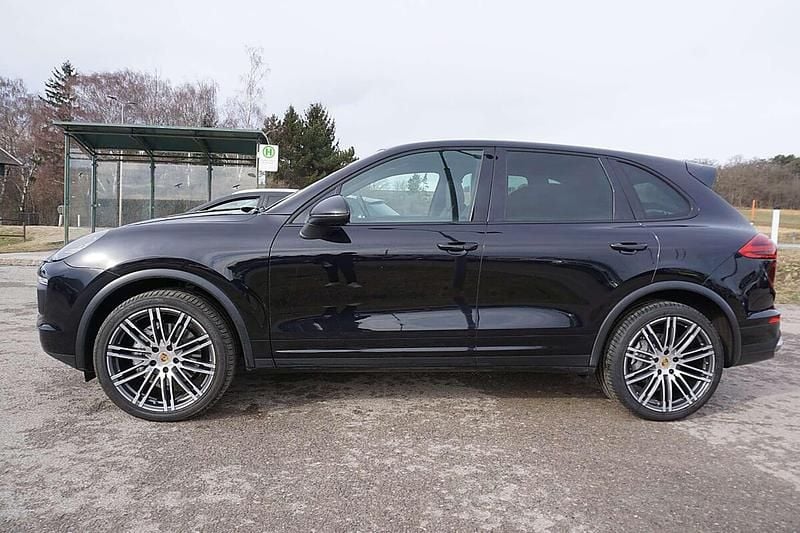 Gebraucht Porsche Cayenne 385 PS (283 kW) 2016 Schwarz SUV