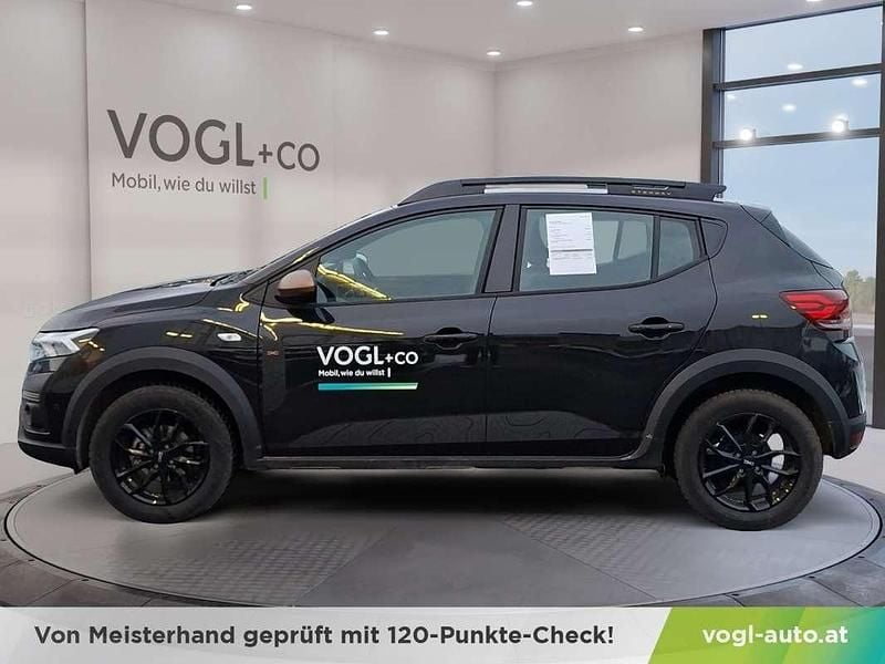 Neu Dacia Sandero Extreme 90 PS (66 kW) 2025 Schwarz Kleinwagen