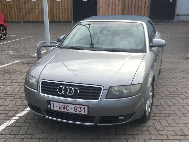 Silber Gebraucht 2003 Audi A4 Cabriolet Cabrio | € 2.050 - Bild 1/4