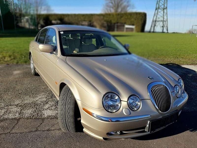 Beige Gebraucht 2000 Jaguar S-Type S Limousine | € 8.500 - Bild 1/4