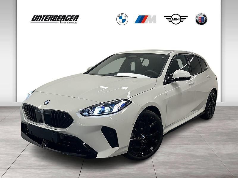 Weiß Gebraucht 2026 BMW 120 M Sport Kleinwagen | € 37.590 - Bild 1/4
