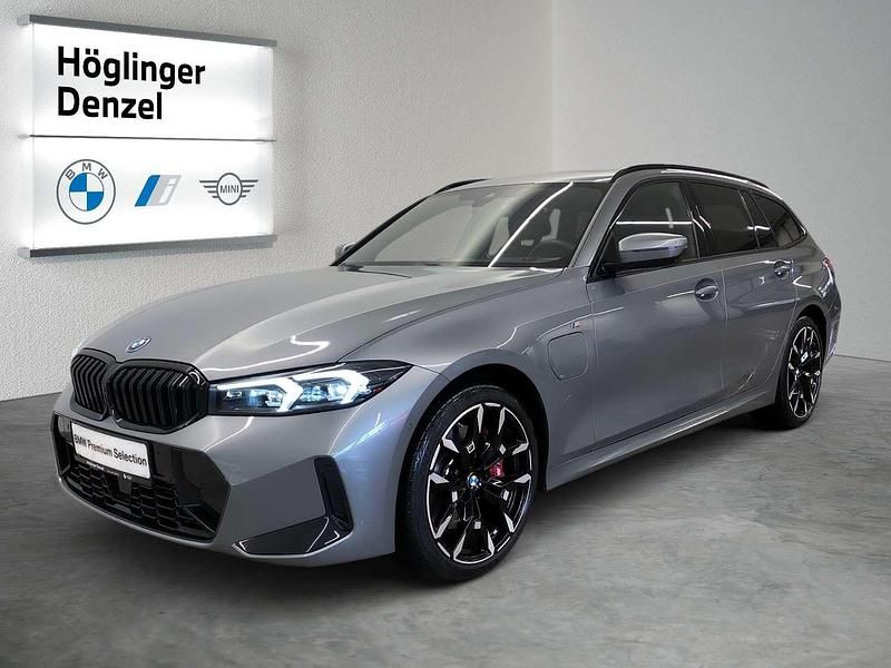 Gebraucht BMW 330e M Sport 184 PS (135 kW) 2025 Grau Kombi