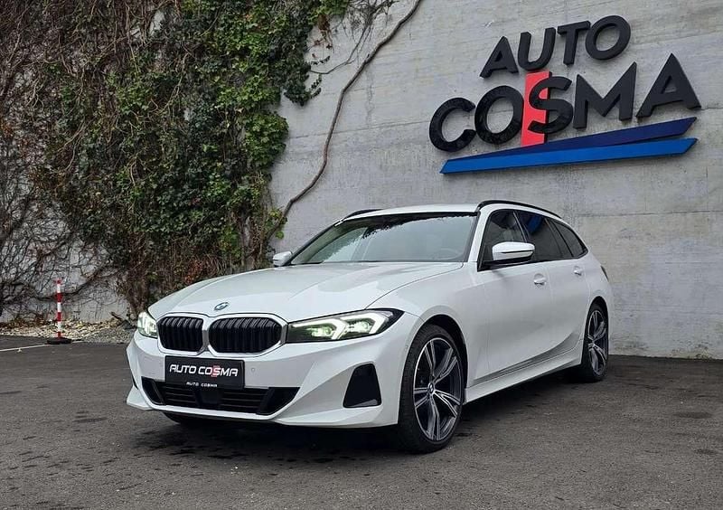 Weiß Gebraucht 2022 BMW 320 Shadowline Kombi | € 29.900 (Guter Preis) - Bild 1/4