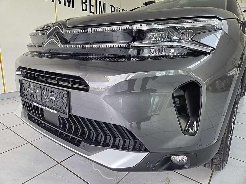 Neu Citroën C5 Aircross 131 PS (96 kW) 2025 Okenit weiß SUV