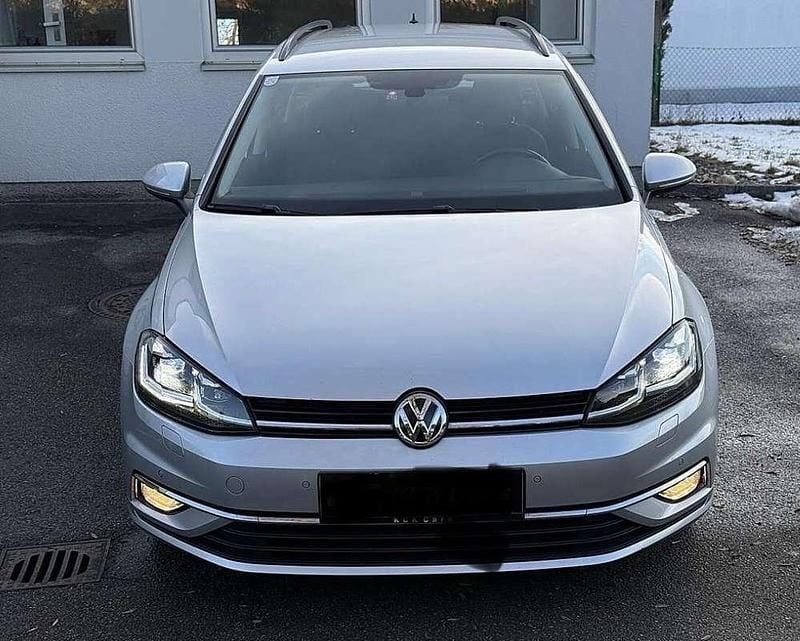 Gebraucht VW Golf VII Comfortline 116 PS (85 kW) 2018 Kombi