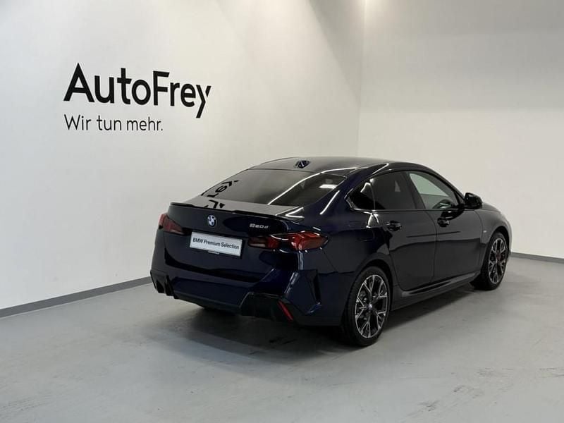 Gebraucht BMW 220 Shadowline 163 PS (119 kW) 2025 Coupé