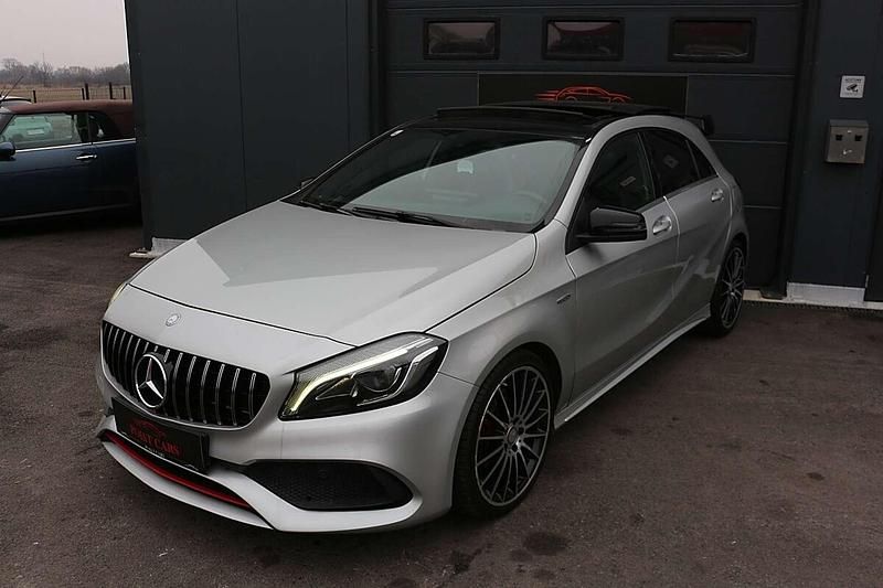 Gebraucht Mercedes A250 AMG 218 PS (160 kW) 2016 Grau Limousine