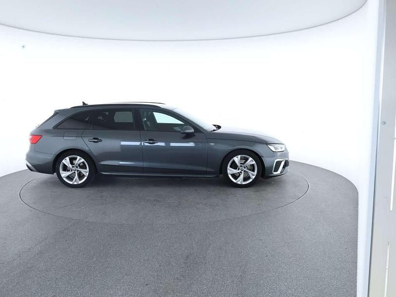 Gebraucht Audi A4 S-Line 163 PS (119 kW) 2020 Grau Kombi