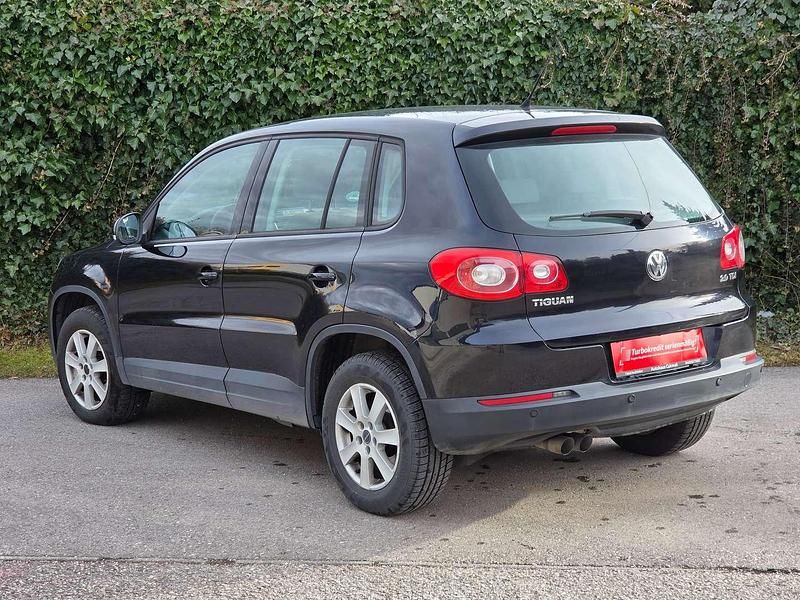 Gebraucht VW Tiguan 140 PS (102 kW) 2009 Schwarz SUV