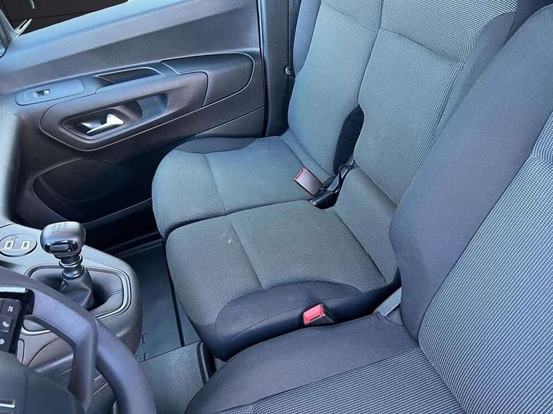 Neu Fiat Doblò S 102 PS (75 kW) 2025 Weiß Van / Kleinbus