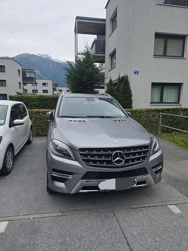Gebraucht Mercedes ML350 258 PS (189 kW) 2014 SUV