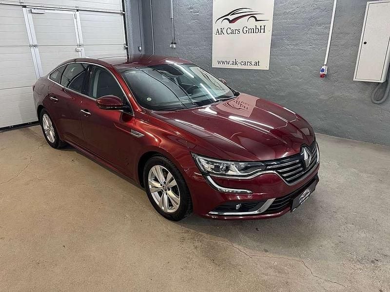 Rot Gebraucht 2016 Renault Talisman Zen Limousine | € 12.900 - Bild 1/4