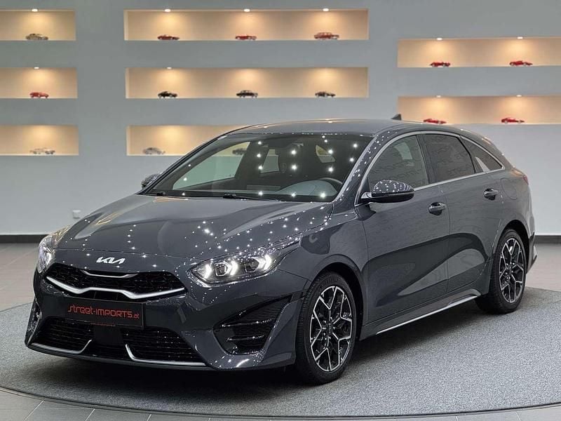Gebraucht Kia ProCeed GT-Line 140 PS (102 kW) 2022 Grau Kombi