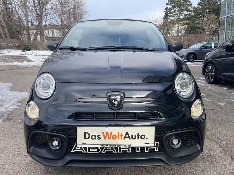 Gebraucht Abarth 695 179 PS (131 kW) 2022 Schwarz  metallic Kleinwagen