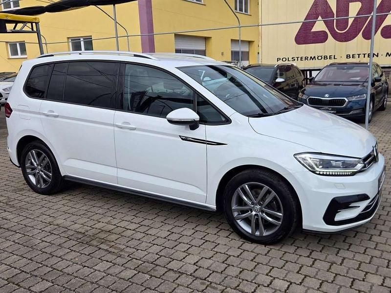 Gebraucht VW Touran R-line 116 PS (85 kW) 2019 Weiß Van / Kleinbus