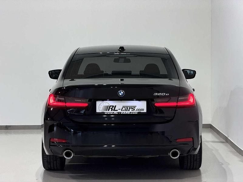 Gebraucht BMW 320e Shadowline 204 PS (150 kW) 2022 Schwarz Limousine