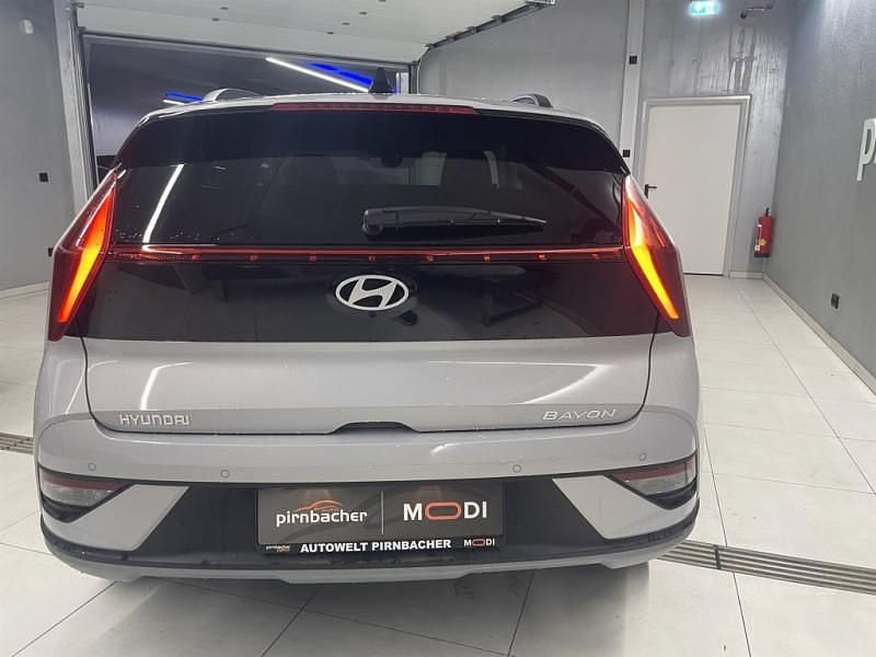 Neu Hyundai Bayon GO! 99 PS (72 kW) 2025 Grau SUV