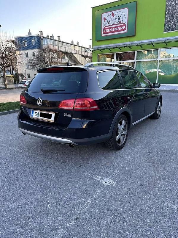 Gebraucht VW Passat 170 PS (125 kW) 2012 Kombi