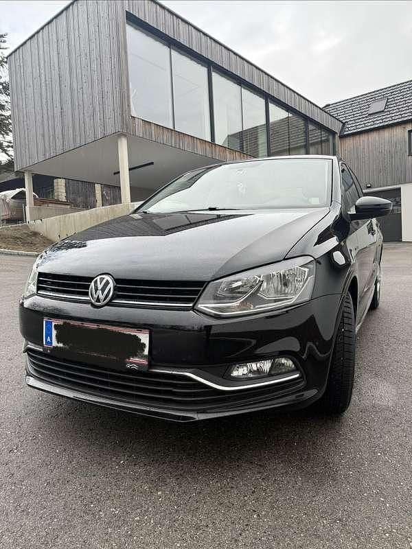 Gebraucht VW Polo LOUNGE 60 PS (44 kW) 2015 Limousine