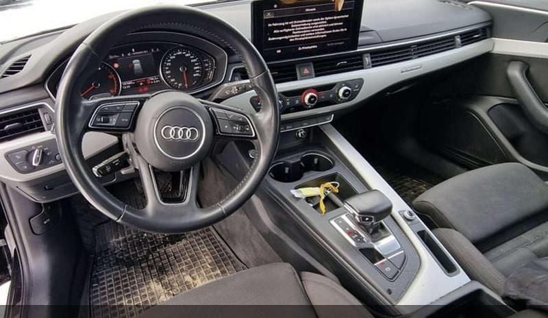Gebraucht Audi A4 Design 190 PS (139 kW) 2020 Schwarz Kombi