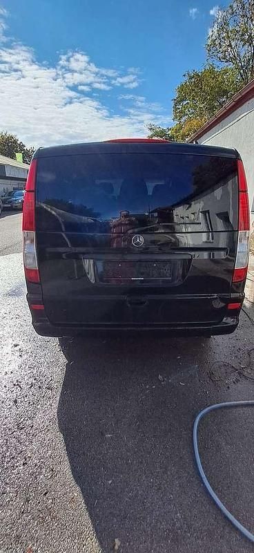 Gebraucht Mercedes Vito 136 PS (100 kW) 2011 Schwarz Van