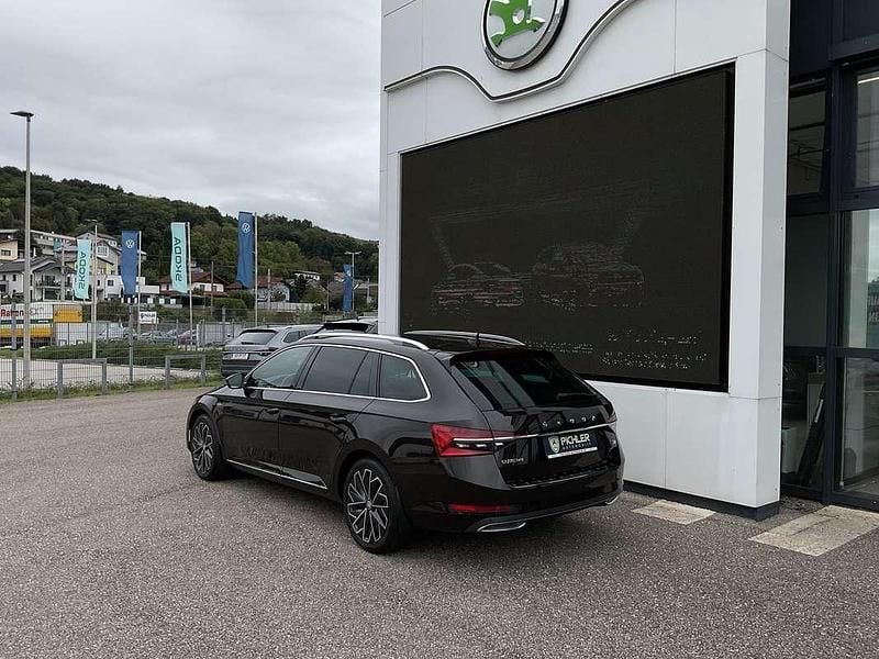 Gebraucht Skoda Superb Style 156 PS (114 kW) 2021 Dunkelbraun  metallic Kombi
