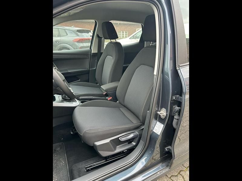 Grau Gebraucht 2024 Seat Arona Style SUV | € 23.326 (Etwas zu teuer) - Bild 1/3