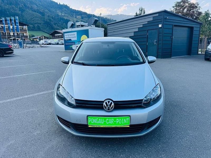 Gebraucht VW Golf VI Highline 105 PS (77 kW) 2011 Silber Kleinwagen