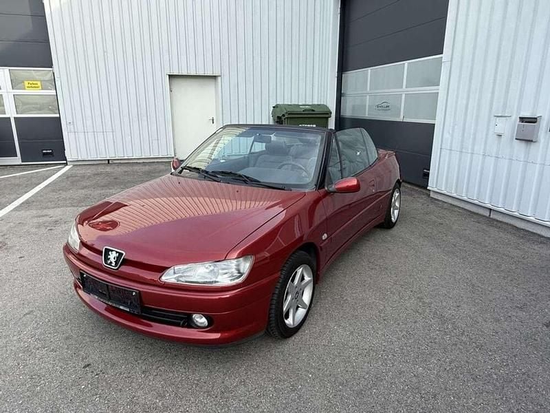 Gebraucht Peugeot 306 Cabriolet 88 PS (64 kW) 1999 Rot Cabrio