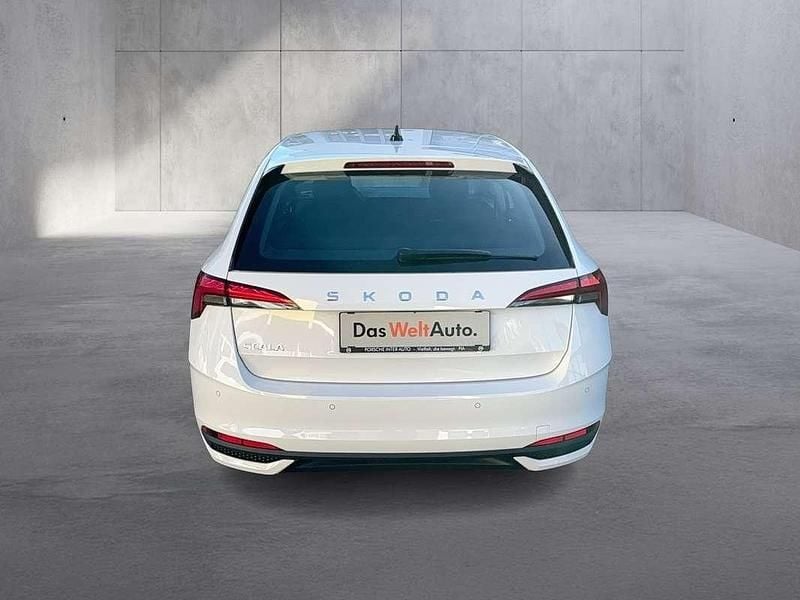 Gebraucht Skoda Scala Essence 95 PS (69 kW) 2025 Weiss  normal Kleinwagen