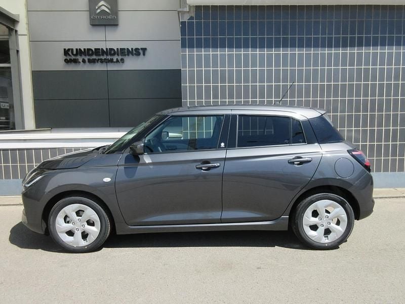 Neu Suzuki Swift 82 PS (60 kW) 2025 Mineral gray mettalic Kleinwagen