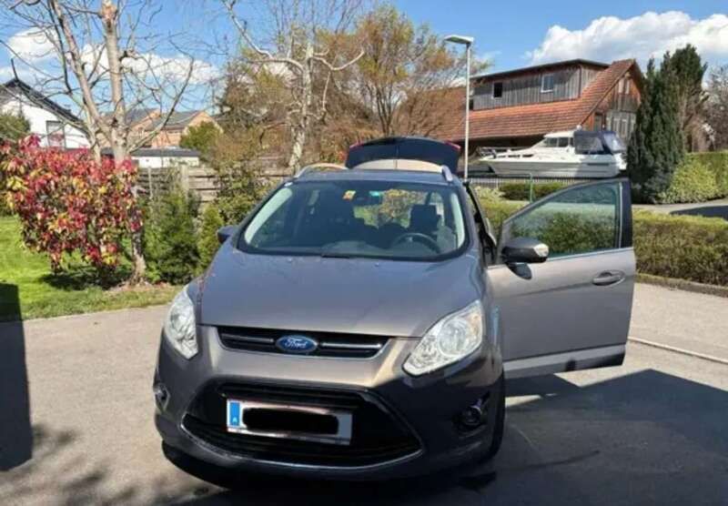 Braun Gebraucht 2013 Ford C-MAX Titanium Van / Kleinbus | € 6.000 (Superpreis) - Bild 1/4