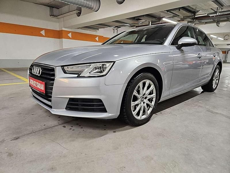 Silber Gebraucht 2018 Audi A4 Design Limousine | € 19.990 (Fairer Preis) - Bild 1/4