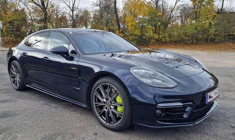 Gebraucht Porsche Panamera 4S 560 PS (411 kW) 2021 Blau Limousine