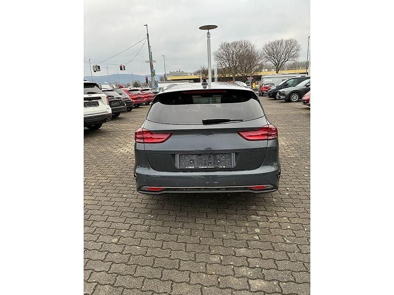 Gebraucht Kia Ceed Sportswagon Gold 140 PS (102 kW) 2025 Kombi