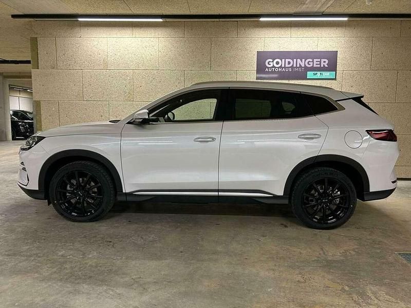 Gebraucht BYD Seal U Design 218 PS (160 kW) 2025 Weiß SUV