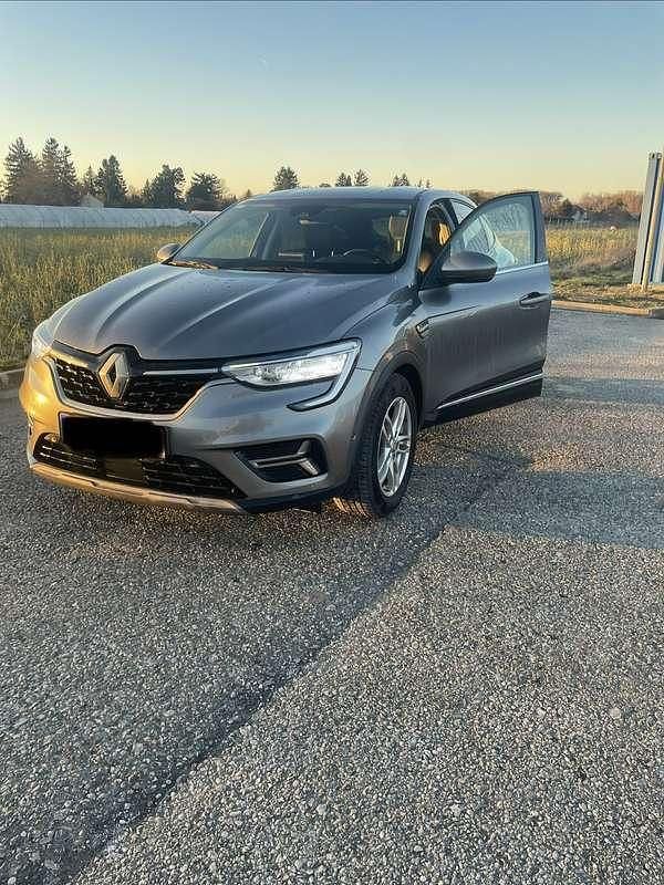 Gebraucht Renault Arkana Intens 140 PS (102 kW) 2022 Grau SUV