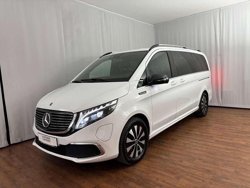Weiss metallic Gebraucht 2021 Mercedes 250 Kombi | € 39.990 - Bild 1/4