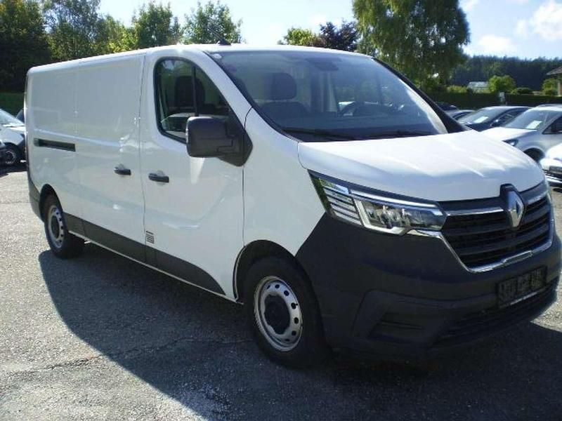 Weiß Gebraucht 2022 Renault Trafic Van | € 18.990 (Fairer Preis) - Bild 1/4