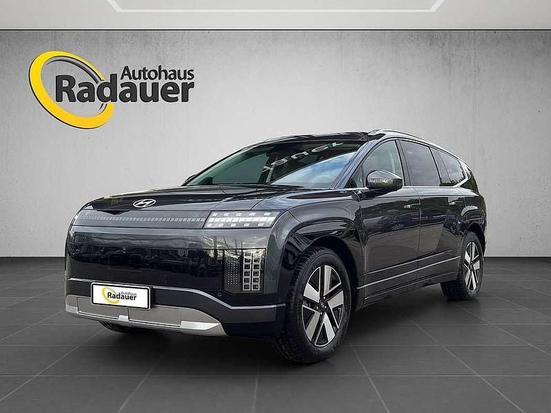Gebraucht Hyundai Ioniq 9 225 kW (307 PS) 2025 Grau SUV